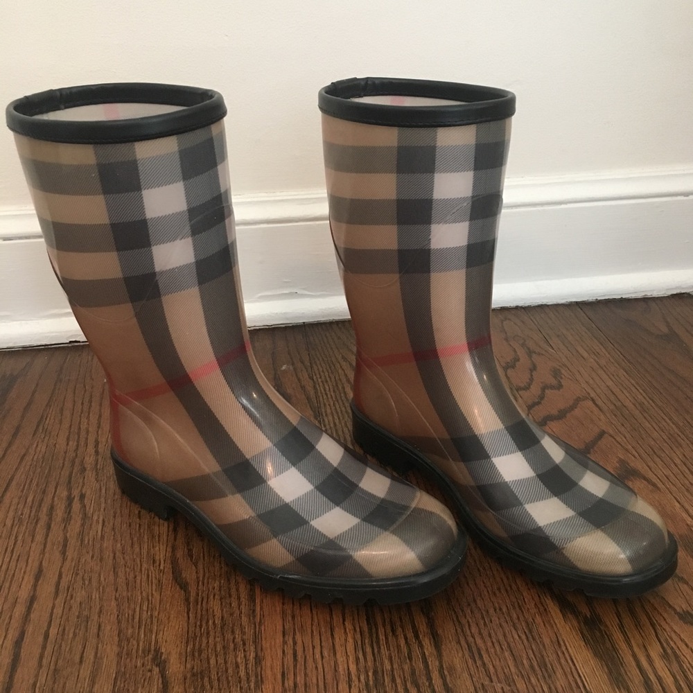 Authentic Burberry Nova Check Rainboot